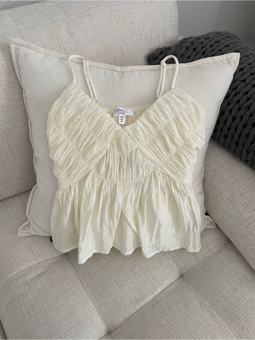 NWT Lyniel Los Angeles Shirred Gathered Babydoll Camisole Top Cream Buttermilk